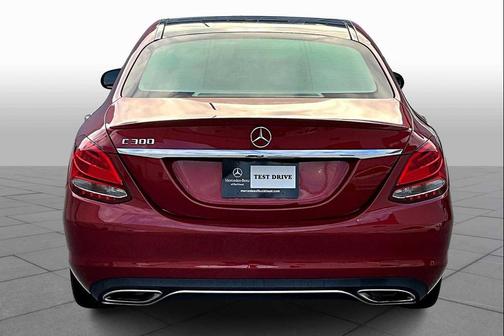 2016 Mercedes-Benz C-Class Luxury