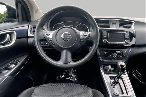 Super Black 2018 Nissan Sentra SR