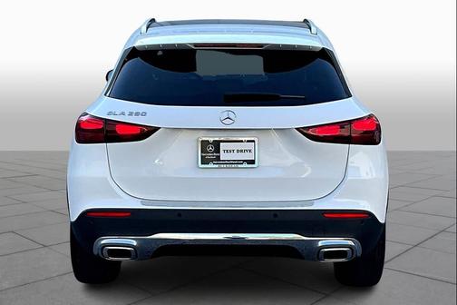 2025 Mercedes-Benz GLA 250 4MATIC