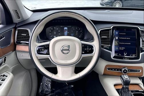 2018 Volvo XC90 T6 Inscription