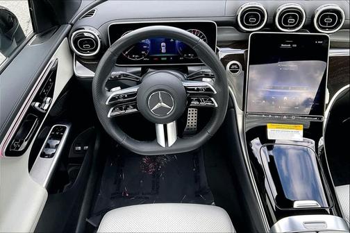 2025 Mercedes-Benz GLC 350e Base