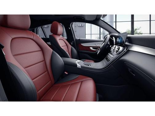 2022 Mercedes-Benz GLC 300 4MATIC Coupe