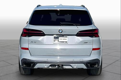 Brooklyn Grey Metallic 2024 BMW X5 xDrive40i
