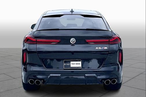 2023 BMW X6 M 