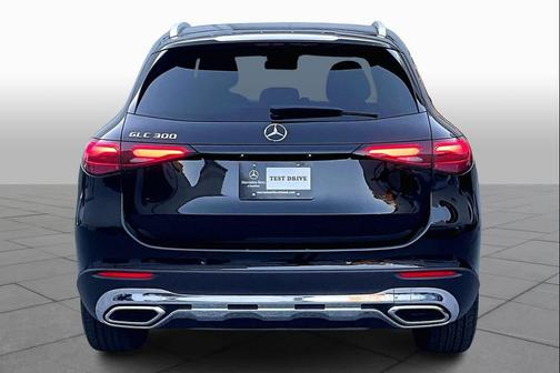 2025 Mercedes-Benz GLC 300 Base