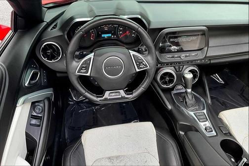 2017 Chevrolet Camaro 2LT