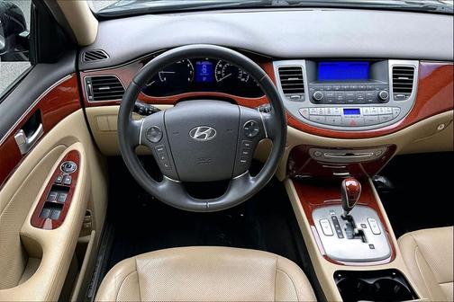 2013 Hyundai Genesis 3.8