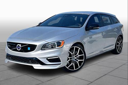 2016 Volvo V60 T6 Polestar