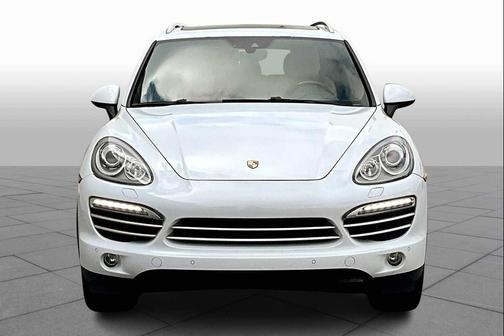 2014 Porsche Cayenne Platinum Edition