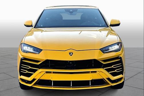2022 Lamborghini Urus AWD