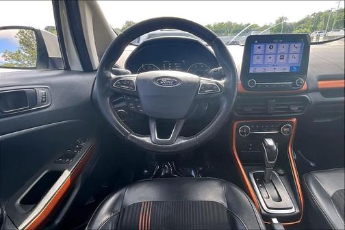 Diamond White 2018 Ford EcoSport SES