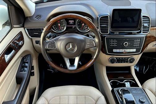 2017 Mercedes-Benz GLS 450 4MATIC