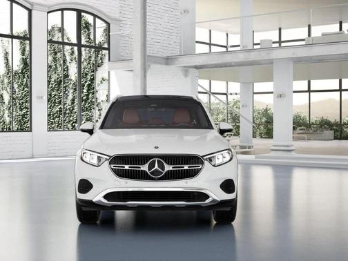 Polar White 2026 Mercedes-Benz GLC 300 Base