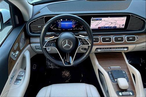 2024 Mercedes-Benz GLS 450 4MATIC