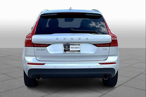 2019 Volvo XC60 T5 Momentum