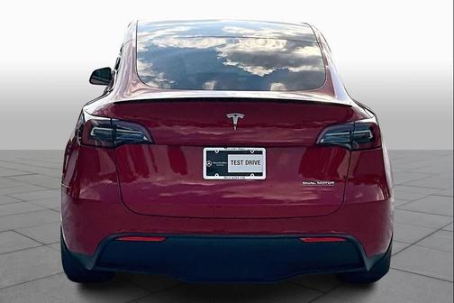 2022 Tesla Model Y Performance Dual Motor All-Wheel Drive