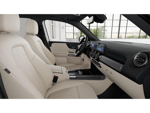2025 Mercedes-Benz GLB 250 4MATIC