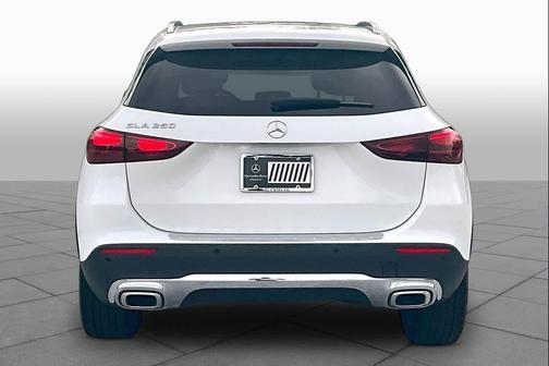 Polar White 2025 Mercedes-Benz GLA 250 4MATIC