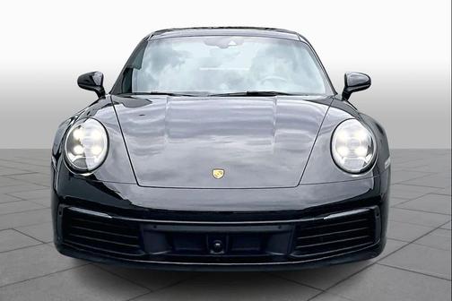 2020 Porsche 911 Carrera 4