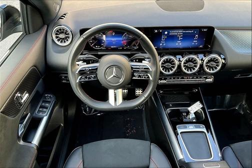 2025 Mercedes-Benz GLA 250 4MATIC