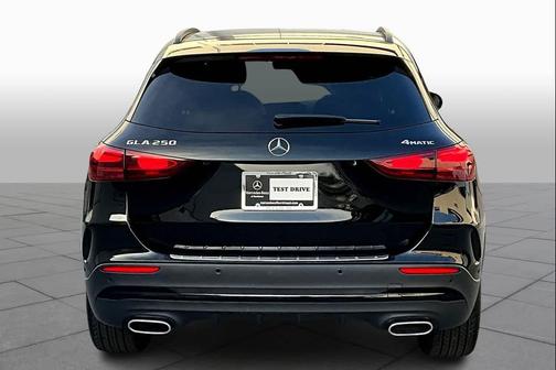 2025 Mercedes-Benz GLA 250 4MATIC