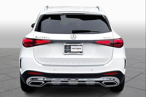 2025 Mercedes-Benz GLC 350e Base