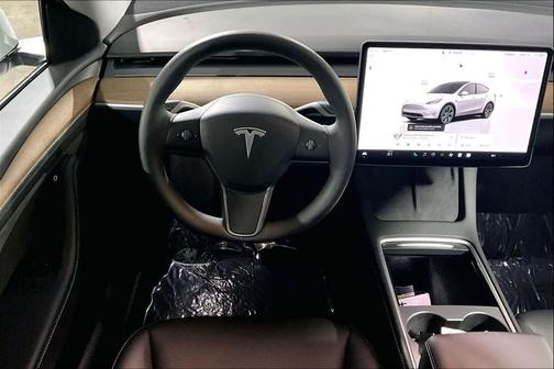 2024 Tesla Model Y Long Range Dual Motor All-Wheel Drive