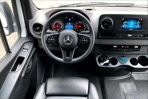 2023 Mercedes-Benz Sprinter 2500 Standard Roof