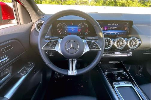 2026 Mercedes-Benz GLA 250 4MATIC