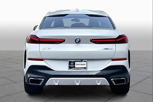 2022 BMW X6 xDrive40i