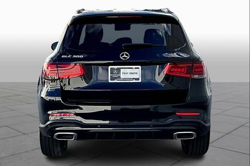 2022 Mercedes-Benz GLC 300 Base