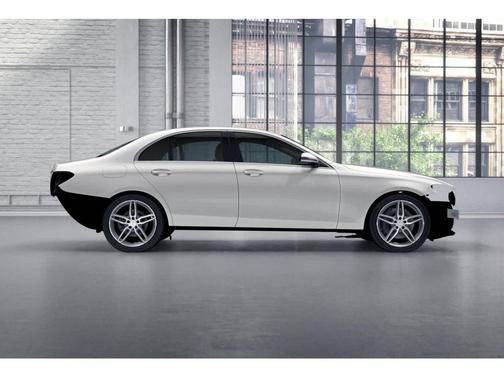 2017 Mercedes-Benz E-Class 4MATIC