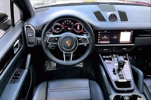 2022 Porsche Cayenne Cayenne