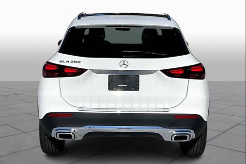 2026 Mercedes-Benz GLA 250 4MATIC