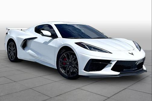 Arctic White 2026 Chevrolet Corvette Stingray w/2LT