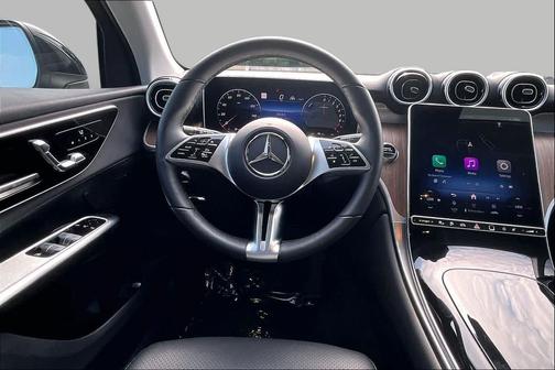 BLACK 2025 Mercedes-Benz GLC 350e Base