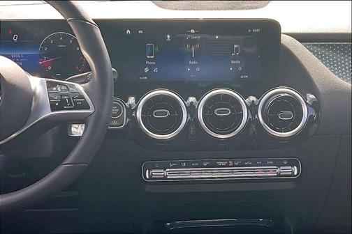 2026 Mercedes-Benz GLA 250 4MATIC