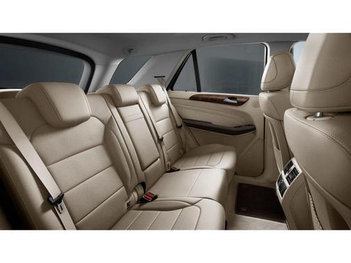 2015 Mercedes-Benz M-Class 4MATIC