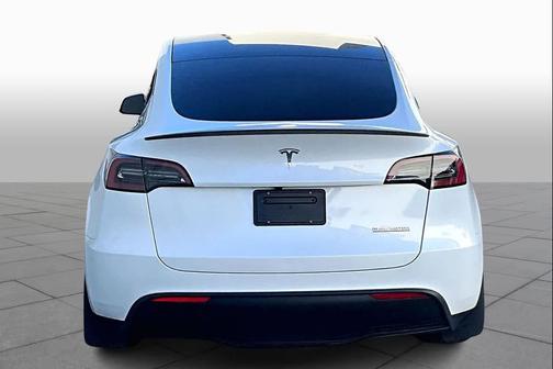 2024 Tesla Model Y Performance Dual Motor All-Wheel Drive