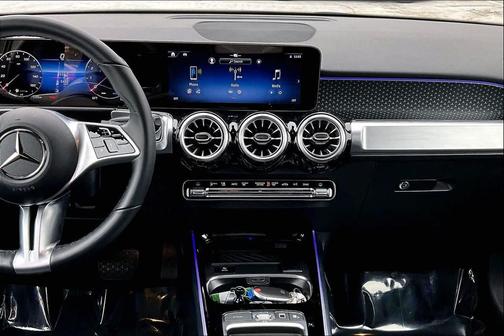 2025 Mercedes-Benz GLB 250 Base