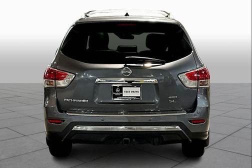 2015 Nissan Pathfinder SL