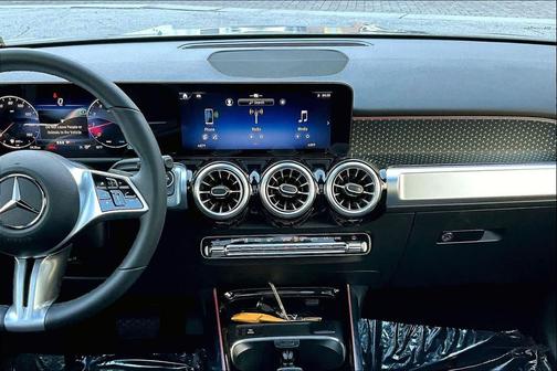 2025 Mercedes-Benz GLB 250 Base