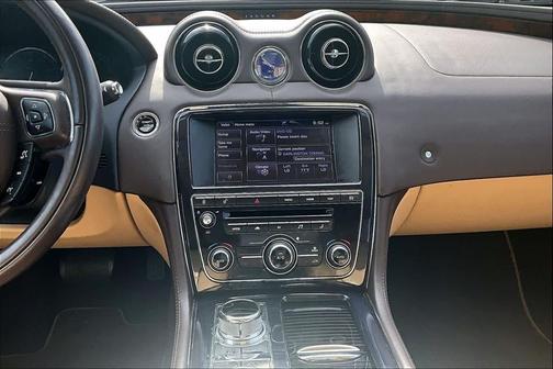Caviar 2013 Jaguar XJ Base