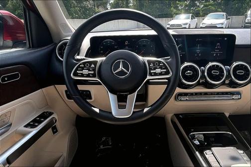 MANUFAKTUR Patagonia Red Metallic 2022 Mercedes-Benz GLB 250 4MATIC