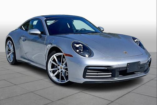 2020 Porsche 911 Carrera