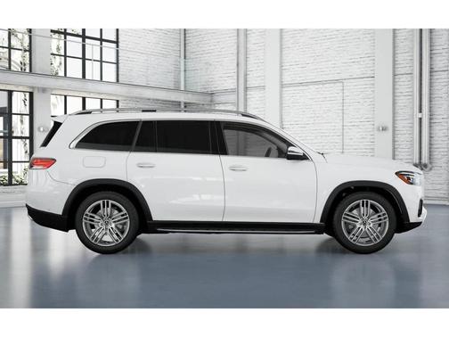 Polar White 2026 Mercedes-Benz GLS 450 4MATIC