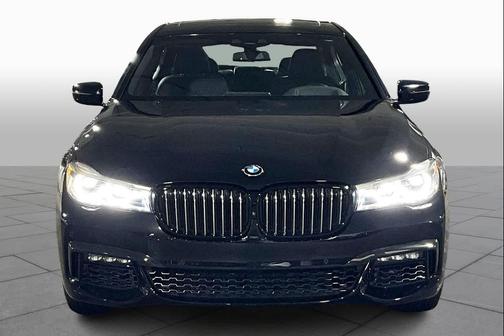 2019 BMW 750 i xDrive