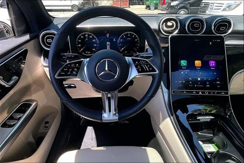 Cirrus Silver Metallic 2025 Mercedes-Benz GLC 300 Base