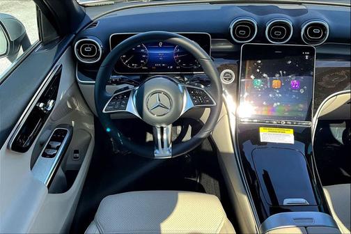 2025 Mercedes-Benz GLC 300 Base