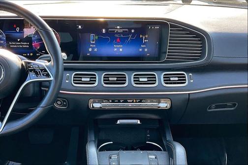 2024 Mercedes-Benz GLS 450 4MATIC